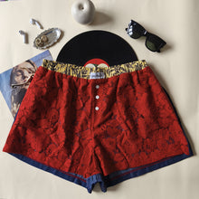 Carica l'immagine nel visualizzatore di Gallery, Boxerina pizzo rosso mattone e retro chambray blu scuro con tasche