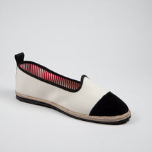 Carica l'immagine nel visualizzatore di Gallery, UN/PAIR avorio nastro beige