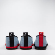 Carica l'immagine nel visualizzatore di Gallery, UN/PAIR celeste nastro rosso