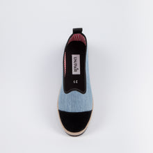 Carica l'immagine nel visualizzatore di Gallery, UN/PAIR celeste nastro nero
