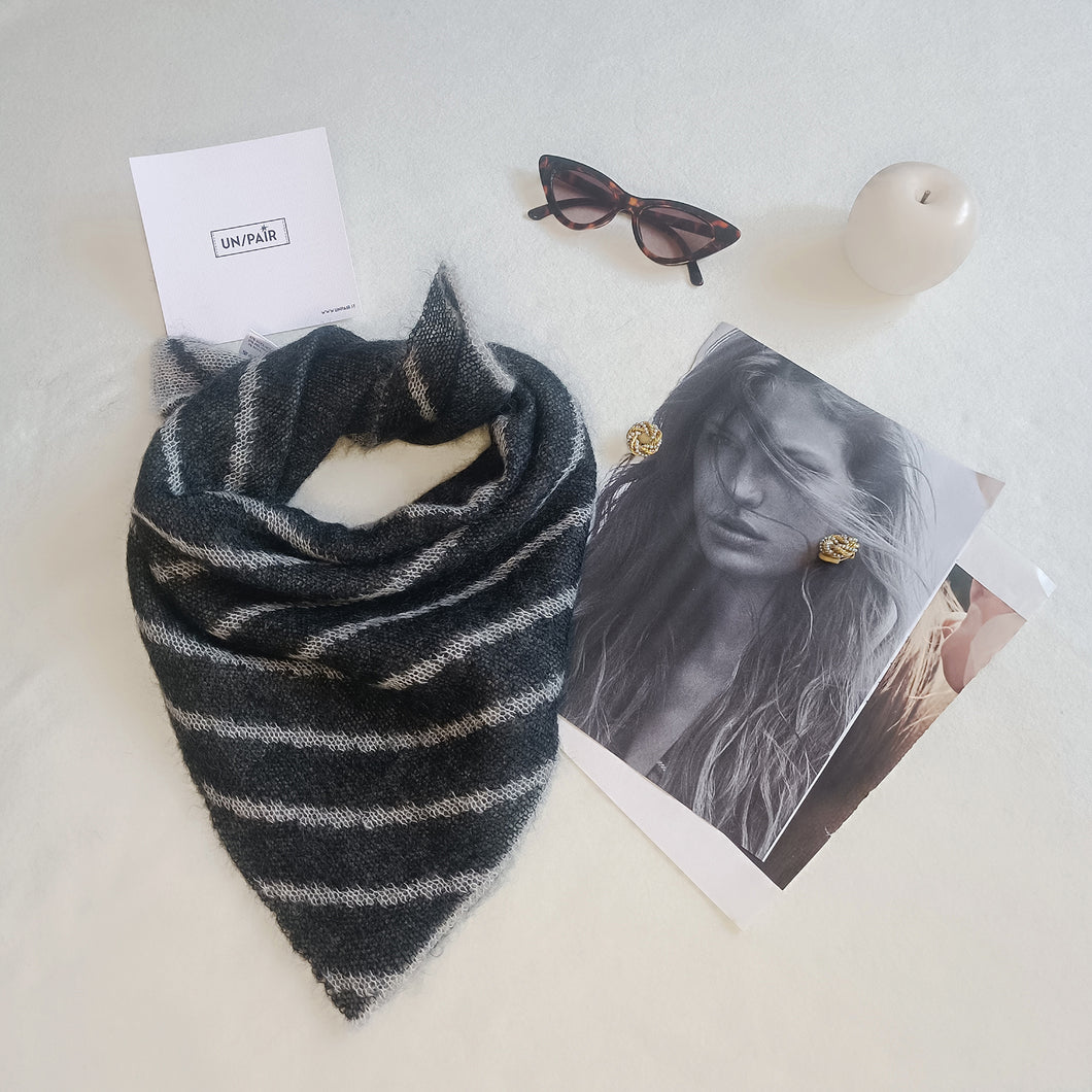 Carré UN/PAIR grigio scuro grigio perla