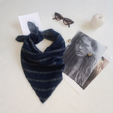 Carica l&#39;immagine nel visualizzatore di Gallery, Carré UN/PAIR grigio medio blu
