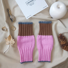 Carica l&#39;immagine nel visualizzatore di Gallery, Manicotto UN/PAIR Rosa bubble Nocciola Grigio medio
