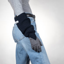 Load image into Gallery viewer, UN/PAIR Two blue gloves and a third pearl grey glove
