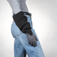 Load image into Gallery viewer, UN/PAIR Two green gloves and a third dark grey glove
