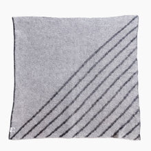 Load image into Gallery viewer, Carré UN/PAIR White Medium grey 

