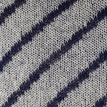 Carica l&#39;immagine nel visualizzatore di Gallery, Carré UN/PAIR blu bianco
