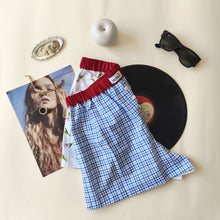 Carica l'immagine nel visualizzatore di Gallery, Boxerina Scacchi azzurri e retro Tulipani con tasche
