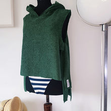 Load image into Gallery viewer, Green Sleeveless Poncho
