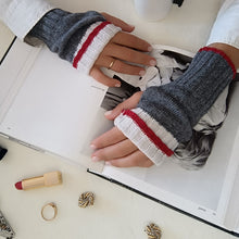 Load image into Gallery viewer, UN/PAIR Fingerless gloves Grey White Red

