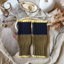 Load image into Gallery viewer, UN/PAIR Fingerless gloves Olive Green Blue Yellow
