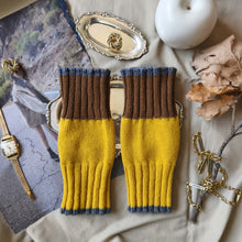 Load image into Gallery viewer, UN/PAIR Fingerless gloves Yellow Hazelnut Medium Grey
