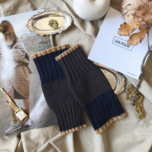 Load image into Gallery viewer, UN/PAIR Fingerless gloves Coffee Blue Camel
