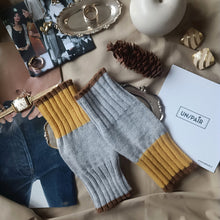 Carica l&#39;immagine nel visualizzatore di Gallery, Manicotto UN/PAIR Grigio perla Giallo Nocciola
