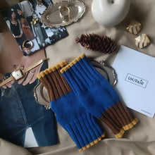 Carica l&#39;immagine nel visualizzatore di Gallery, Manicotto UN/PAIR Blu elettrico Nocciola Giallo
