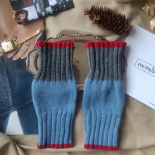 Carica l&#39;immagine nel visualizzatore di Gallery, Manicotto UN/PAIR Celeste Grigio medio Rosso

