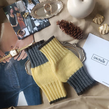 Carica l&#39;immagine nel visualizzatore di Gallery, Manicotto UN/PAIR Giallo pallido Grigio medio Caffè
