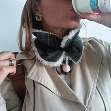 Load image into Gallery viewer, COLLAR UN/PAIR GREY CHECKS CREAM MONTONCINO
