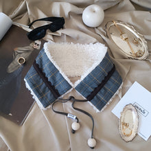 Load image into Gallery viewer, COLLAR UN/PAIR GREY CHECKS CREAM MONTONCINO
