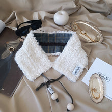 Load image into Gallery viewer, COLLAR UN/PAIR GREY CHECKS CREAM MONTONCINO
