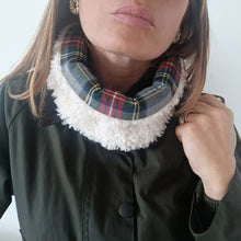 Load image into Gallery viewer, COLLAR UN/PAIR SCOTTISH CREAM MONTONCINO 
