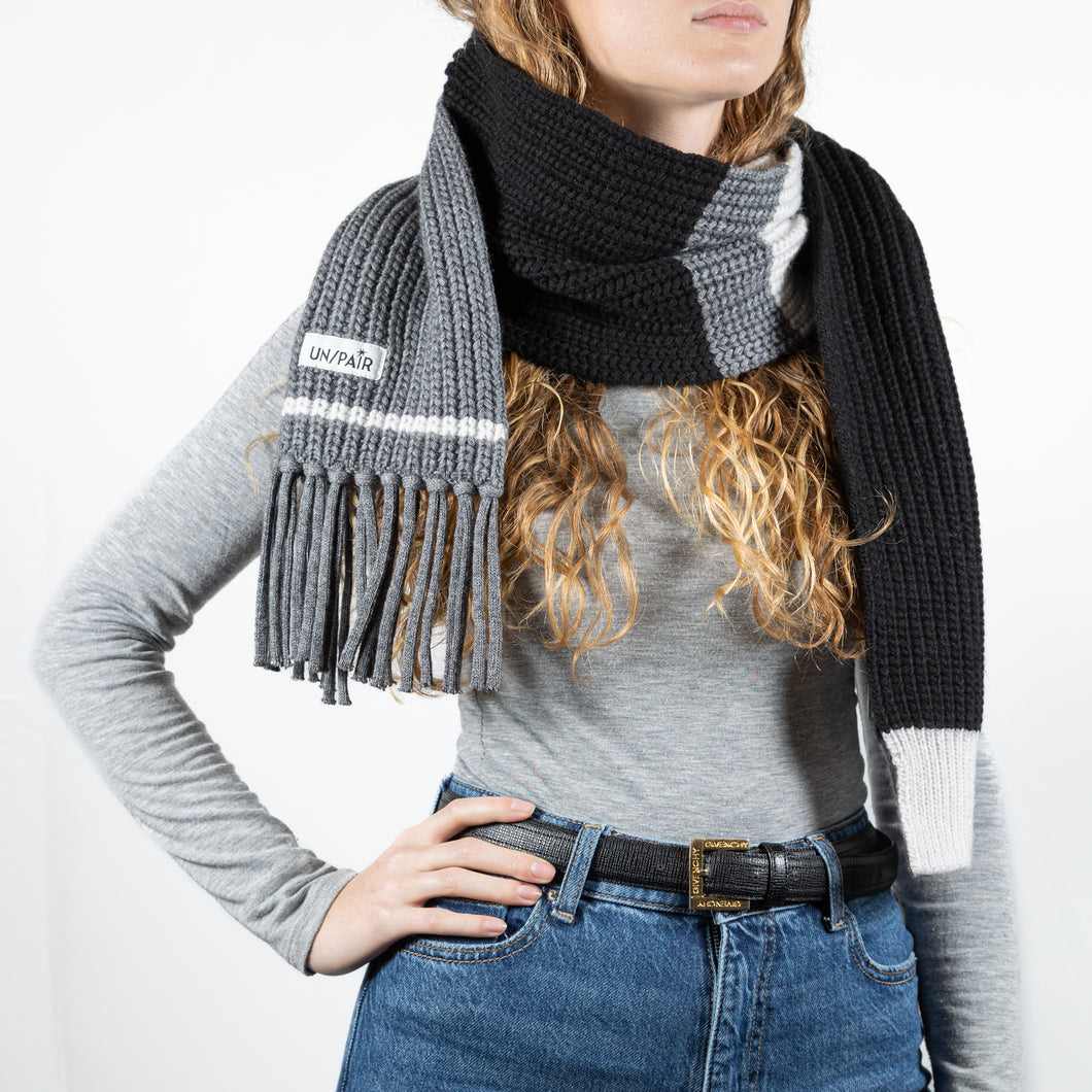 Scarf UN/PAIR Black Grey White
